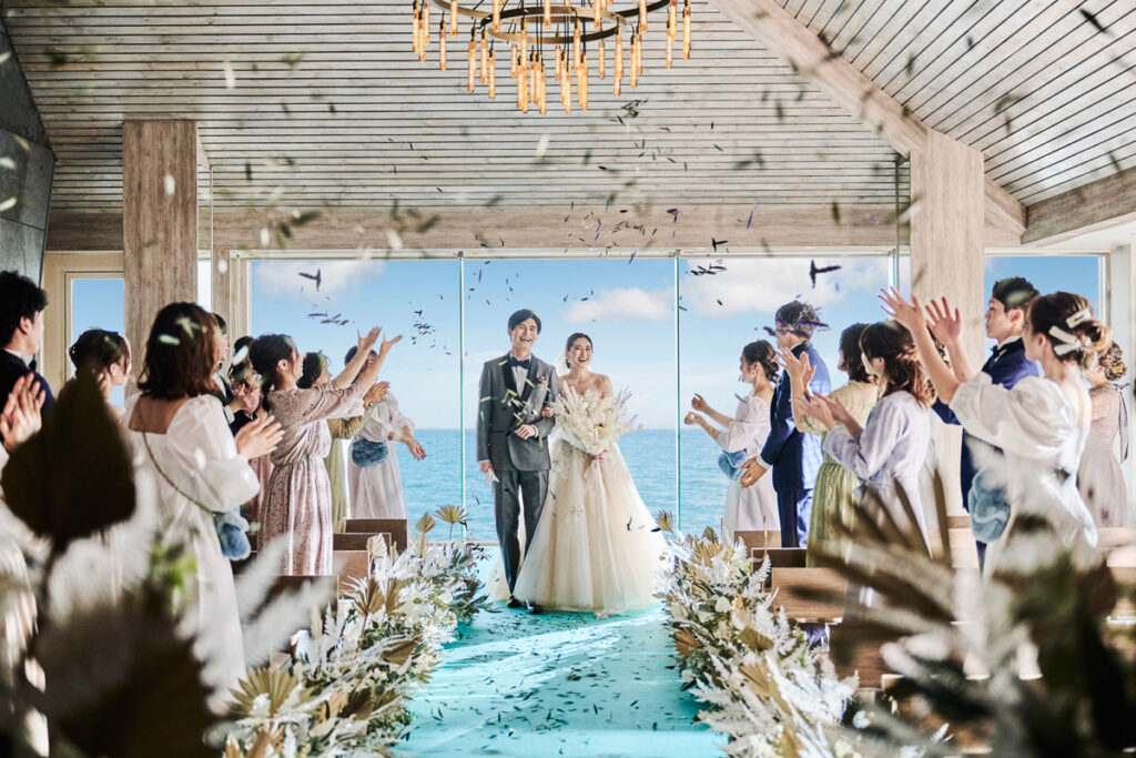 22年8月迄限定 海の見える新チャペルopen記念 結婚式応援キャンペーン ウエディングプラン 福岡の海に浮かぶ結婚式場 マリゾン Marizon のウエディング