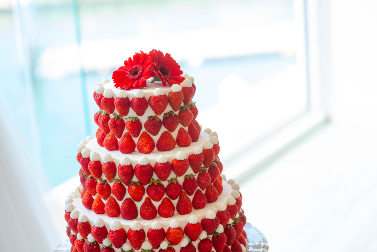 wedding cake | 新着情報 | 福岡の海に浮かぶ結婚式場 マリゾン